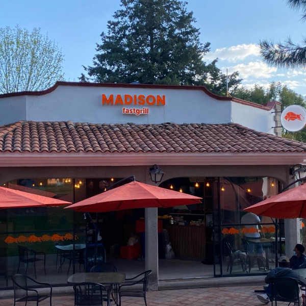 Madison Fast Grill, UDLAP Puebla